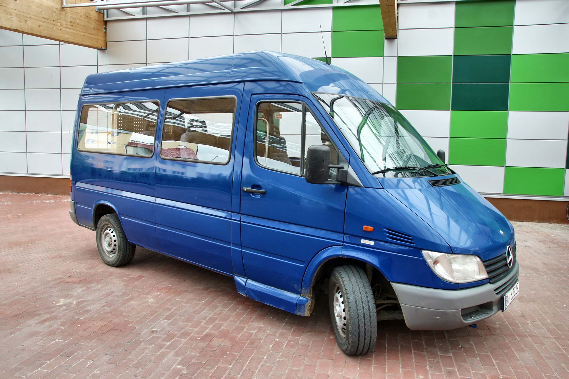 wynajem autokarów usługi przewozowe komfortowe autobusy minibusy Białystok Polska